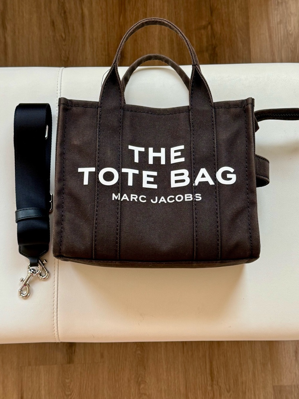 Genuine Marc Jacobs Canvas Tote Bag in black with White Logo